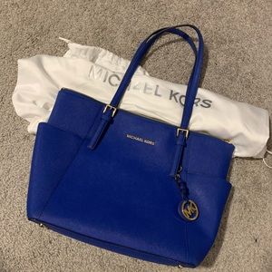 Michael Kors Royal Blue Jet Set Bag